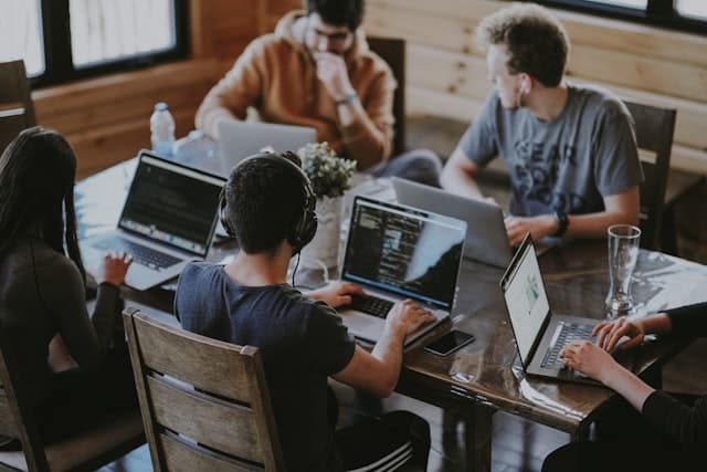 Équipe Profeel au travail